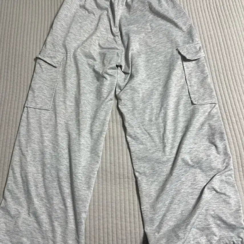 [BUNJANG] Cargo Wide Training Pants - Grey / 카고 그레이 와이드 트레이닝 바지