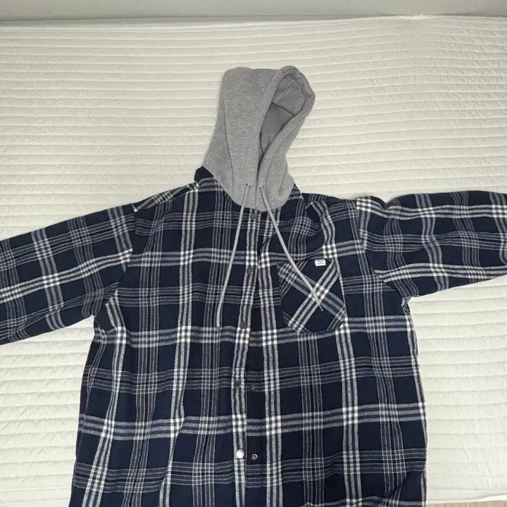 [BUNJANG] Day6 Sungjin 30 Checkered Shirt / 데이식스 성진 30 체크셔츠