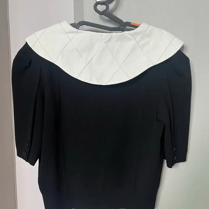 [BUNJANG] Time Sailor Collar Puff Short Sleeve Knit Black / 타임 세일러카라 퍼프 반팔 니트 블랙