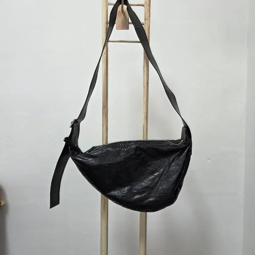 [BUNJANG] System Hobo Bag Black / 시스템 호보백?