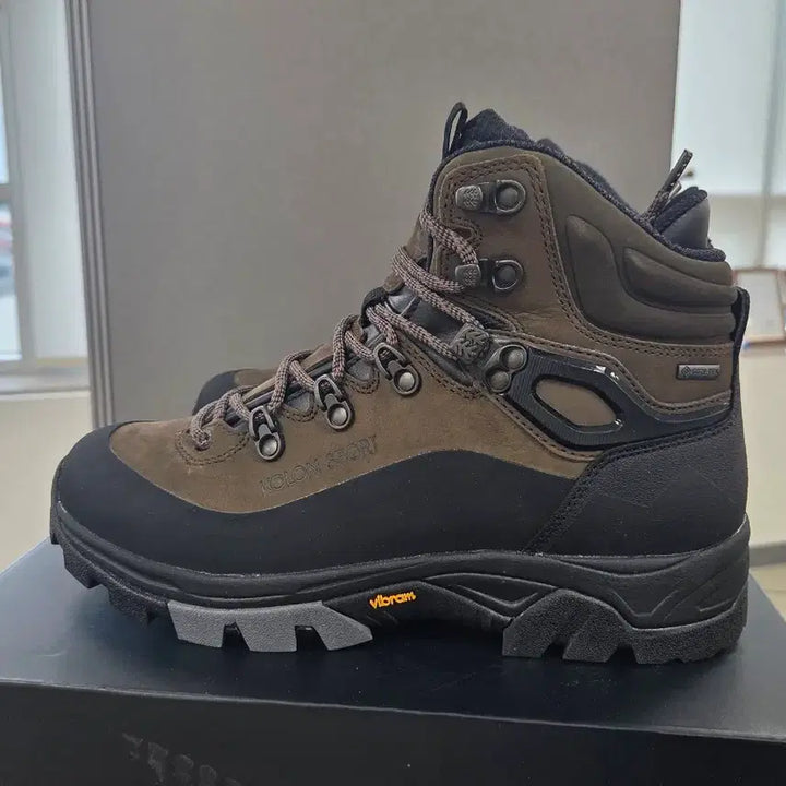 [BUNJANG] Kolon Sport Hiking Boots / 코오롱스포츠 등산화