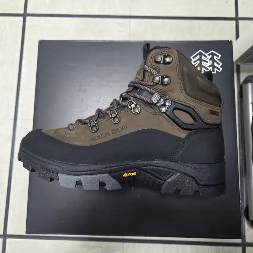 [BUNJANG] Kolon Sport Hiking Boots / 코오롱스포츠 등산화