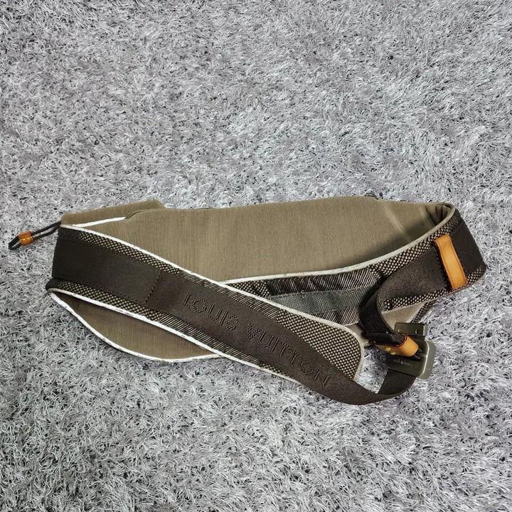 [BUNJANG] Louis Vuitton Monogram Canvas Santour Running Belt Bag / 루이비통 캔버스 쟝트 산투르 러닝 벨트백