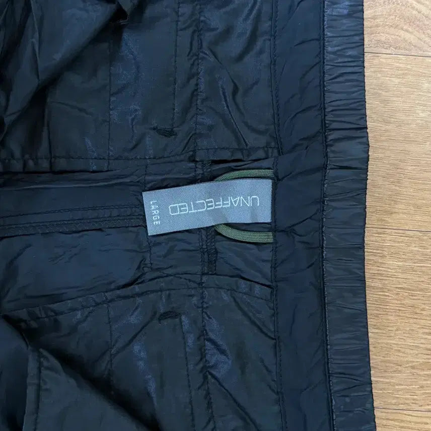 [BUNJANG] Unaffected Drawstring Loose Nylon Pants / 언어펙티드 나일론 팬츠L