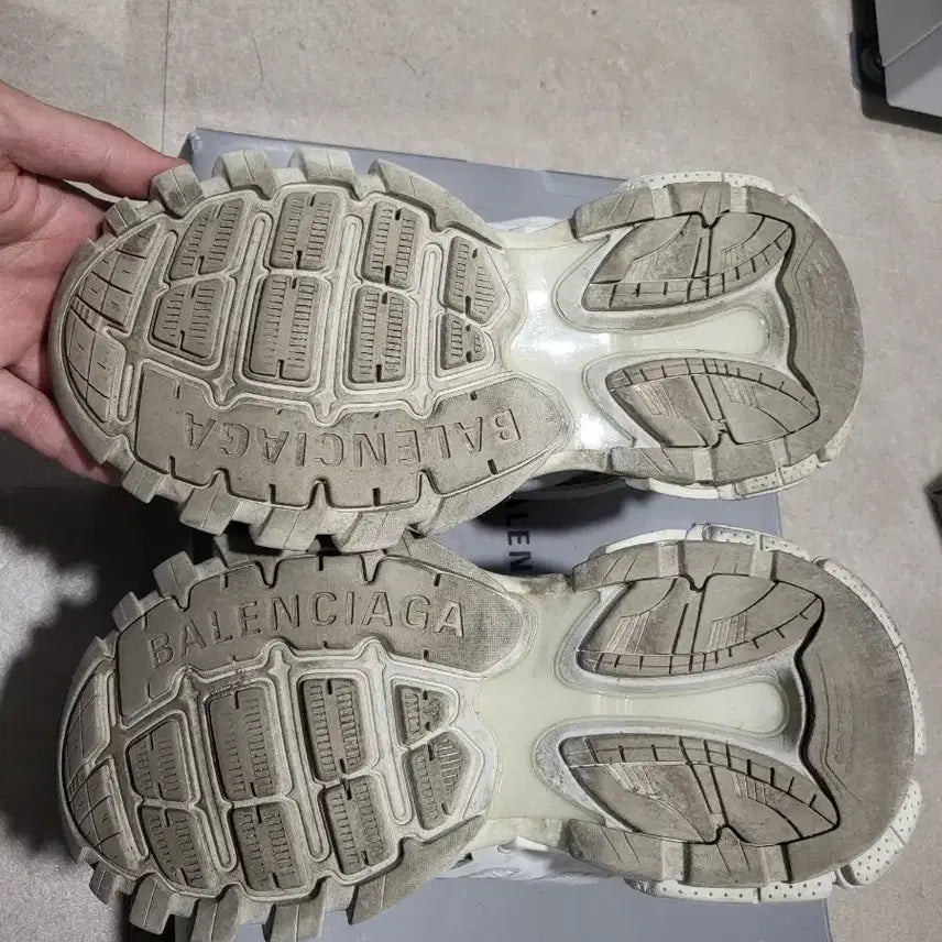 [BUNJANG] Balenciaga Track White Size 38 / 발렌시아가 트랙 화이트38