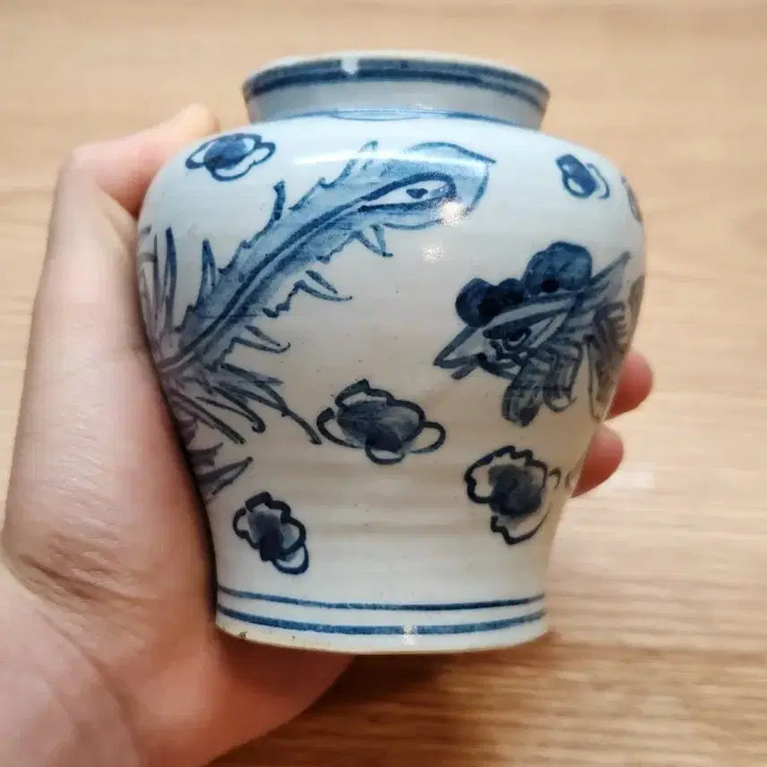 [BUNJANG] Bunwon Blue-and-White Porcelain Phoenix Vase / 분원 청화백자봉황문소호