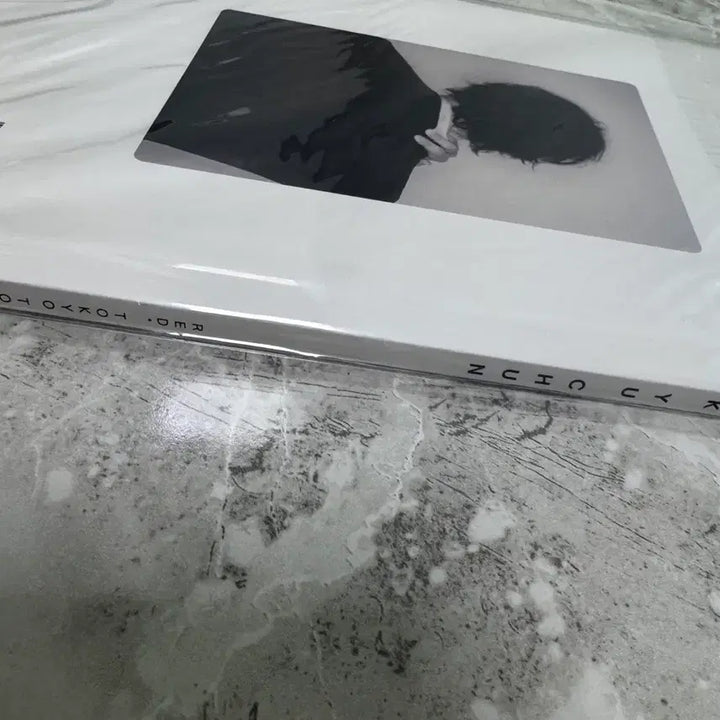 [BUNJANG] Park Yoo Chun Tokyo Tower Limited Edition Photobook / 박유천 도쿄타워 한정판 사진집 포토북 믹키유천