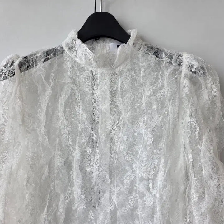 [BUNJANG] White See-Through T-Shirt / S/화이트 시스루 티셔츠/새제품