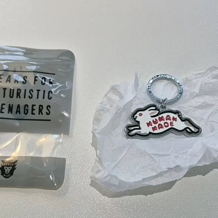 [BUNJANG] Human Made Rabbit Metal Keyring / 휴먼메이드 토끼 키링