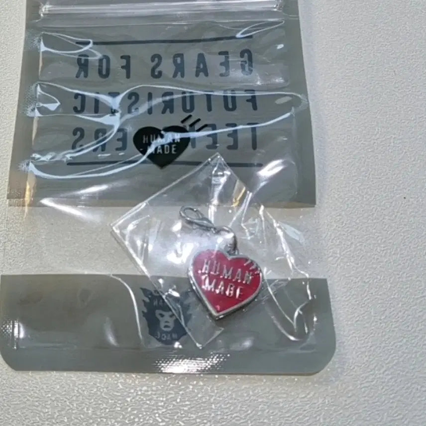 [BUNJANG] Human Made Heart Charm Keychain (Necklace, Earring, AirPods) / 휴먼메이드 하트 참 키링(목걸이, 귀걸이, 에어팟 용)