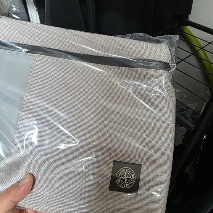 [BUNJANG] Stone Island Leather Clutch Bag / 스톤아인랜드  클러치백