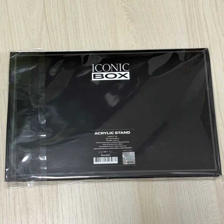 [BUNJANG] g.o.d Iconic Box Acrylic Stand Yoon Kyesang Son Ho Young / god 아이코닉박스 아크릴 스탠드 윤계상 손호영