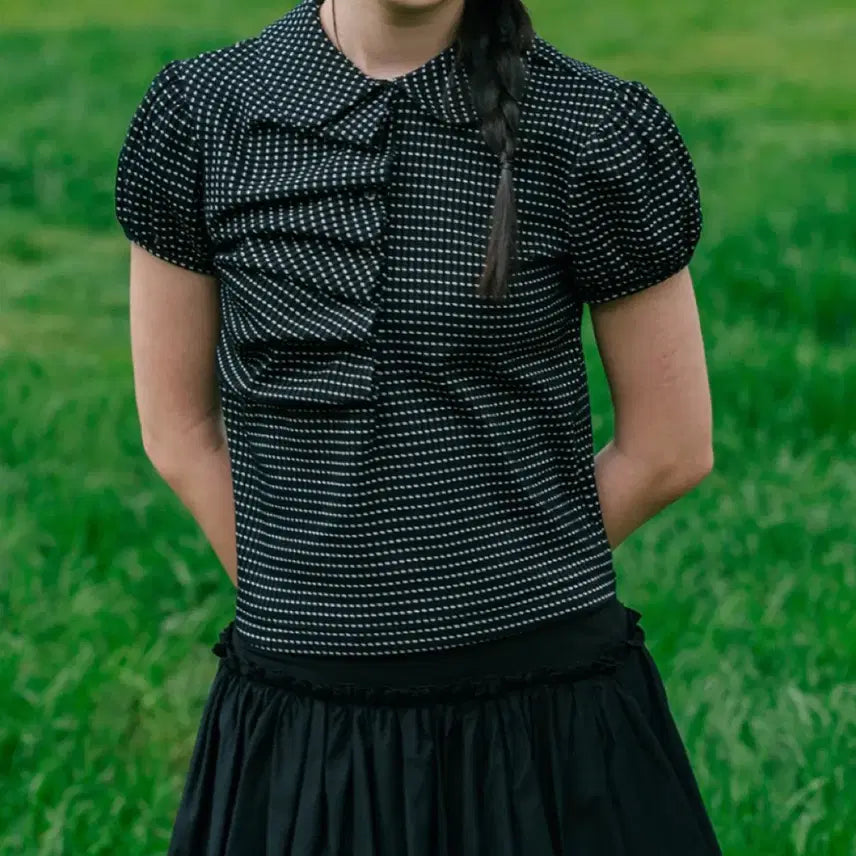 [BUNJANG] Ohescio Dot Shirring Collar T-shirt Blouse Black / 오헤시오 도트 셔링 카라 티셔츠 블라우스 블랙