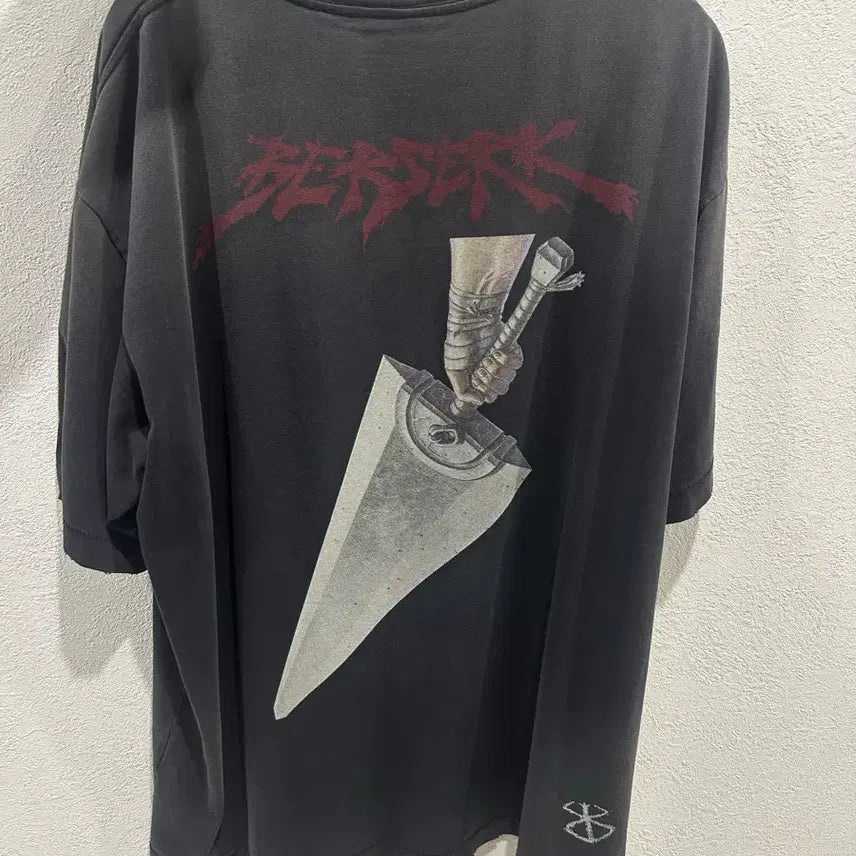 [BUNJANG] POLIUTER Berserk Berserker T-Shirt Size 3 / [3] 폴리테루 베르세르크 버서커 티셔츠