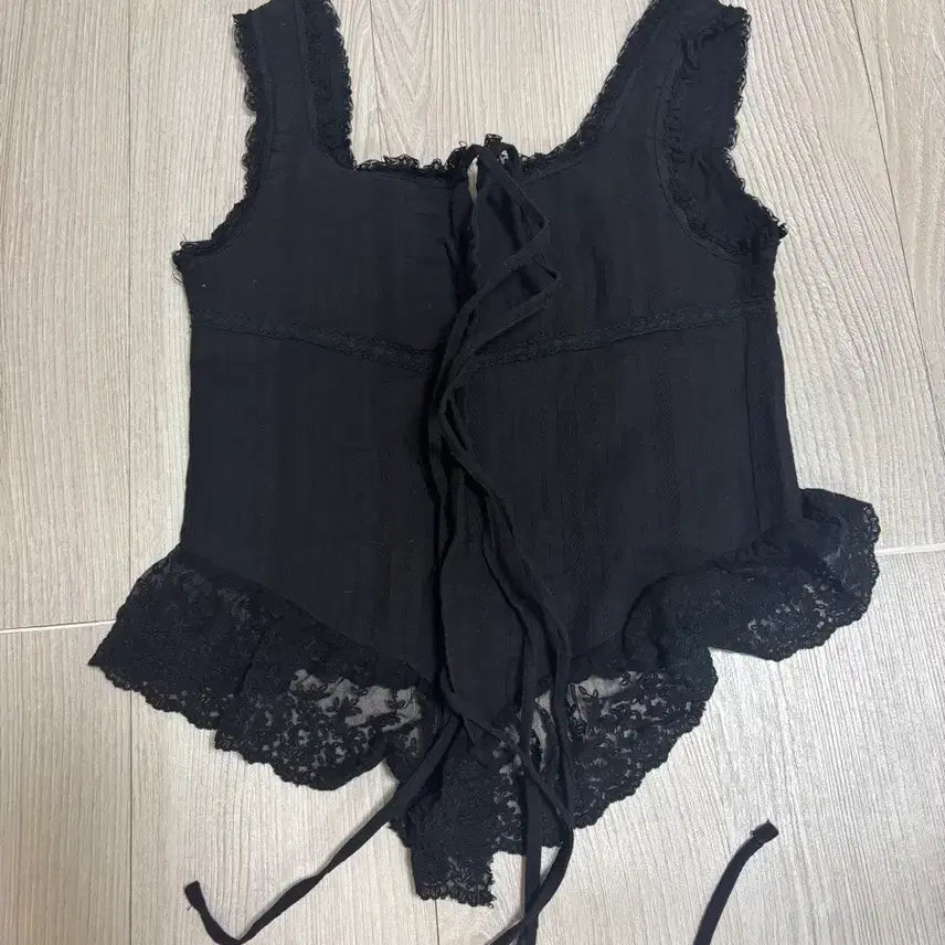 [BUNJANG] Newellin Rosé Blouse Black / 뉴얼린 로제 블라우스 블랙