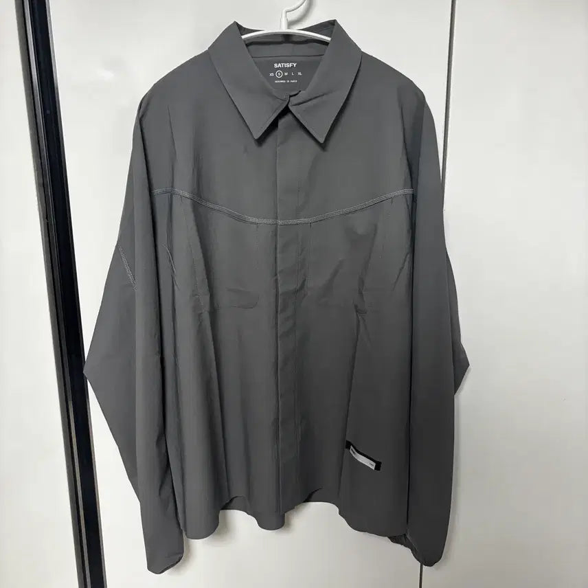 [BUNJANG] Satisfyer Reversible Shirt Lava Smoke S / 새티스파이 리버셔츠 라바스모크 S