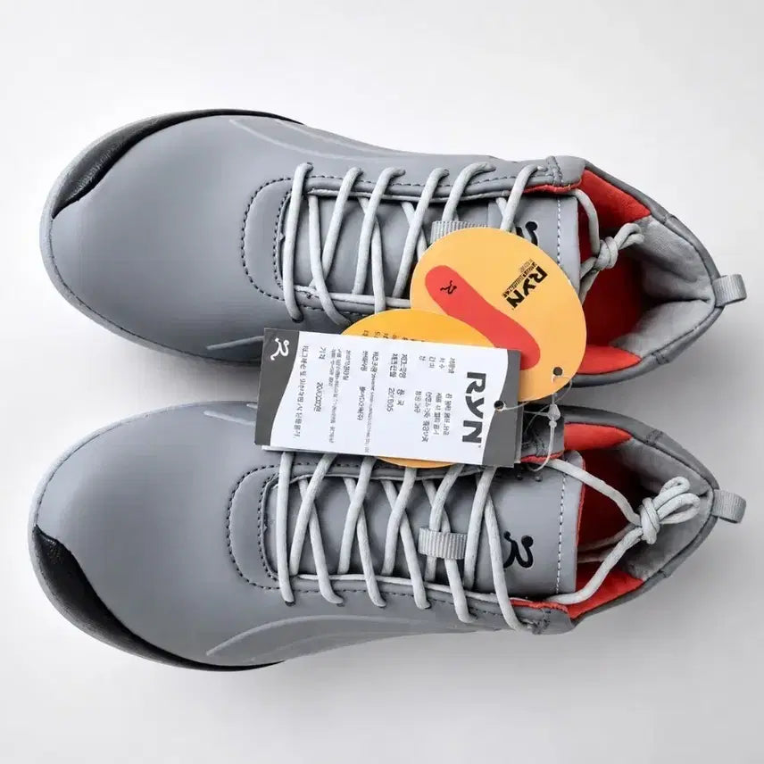 [BUNJANG] RYN Charcoal Golf Shoes with Egg Cushion Insole / RYN 차콜 골프화 에그쿠션인솔
