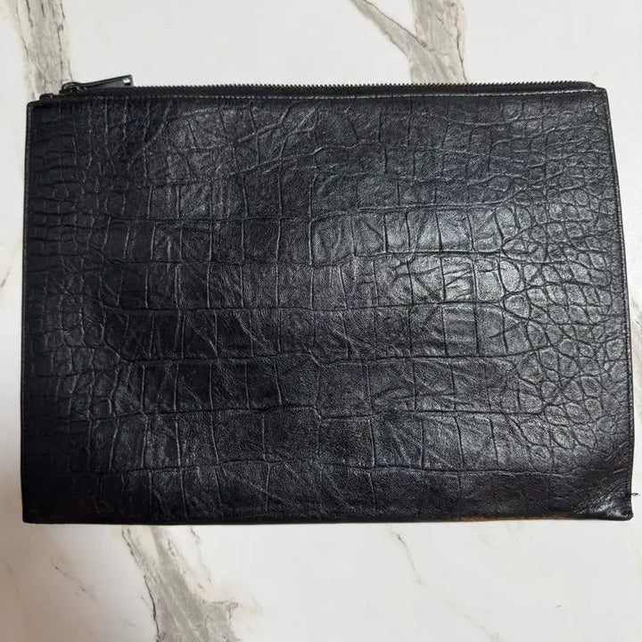 [BUNJANG] Saint Laurent Crocodile Embossed Clutch / 생로랑 크로커다일 클러치