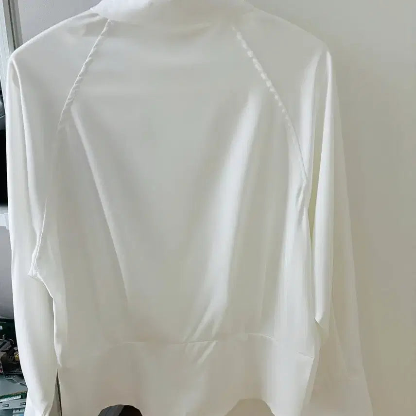[BUNJANG] White Basic Shirt (Small Size) / 화이트 기본 셔츠 스몰사이즈