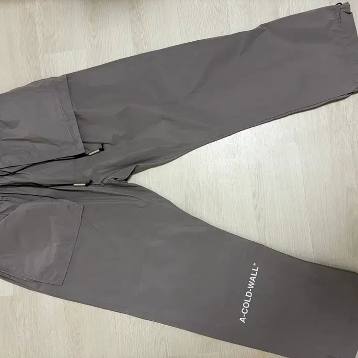 [BUNJANG] A Cold Wall Technical Nylon Pants / A Cold Wall technical pants (어콜드월 팬츠)