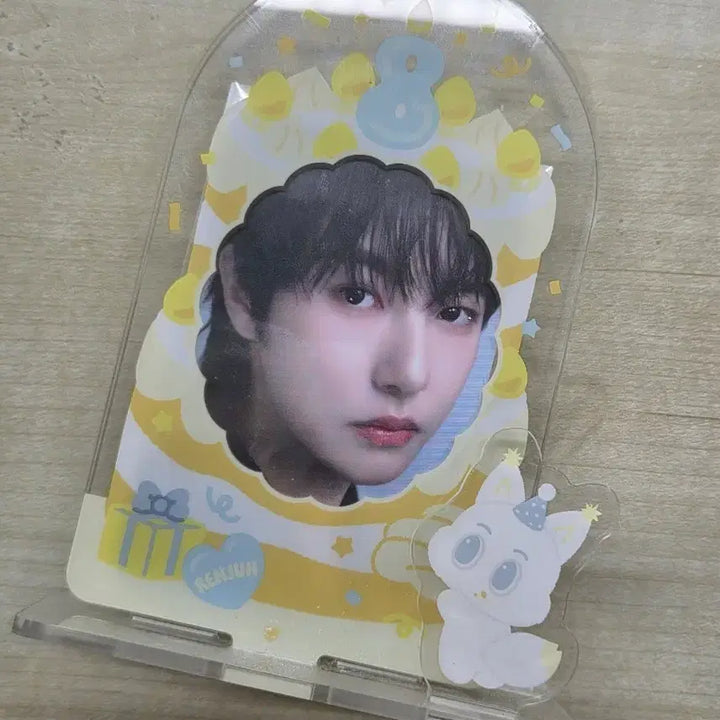 [BUNJANG] NCT DREAM Renjun 8th Anniversary Photocard Stand / 엔시티드림 8주년 포카스탠드 런쥔