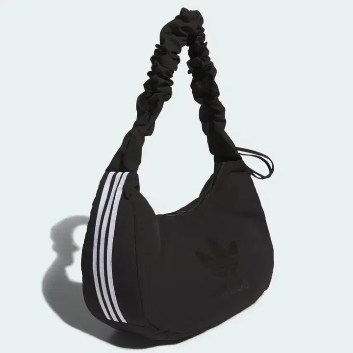 [BUNJANG] Adidas Black Regular Shoulder Bag / (새상품) 아디다스 블랙 숄더백 미디움