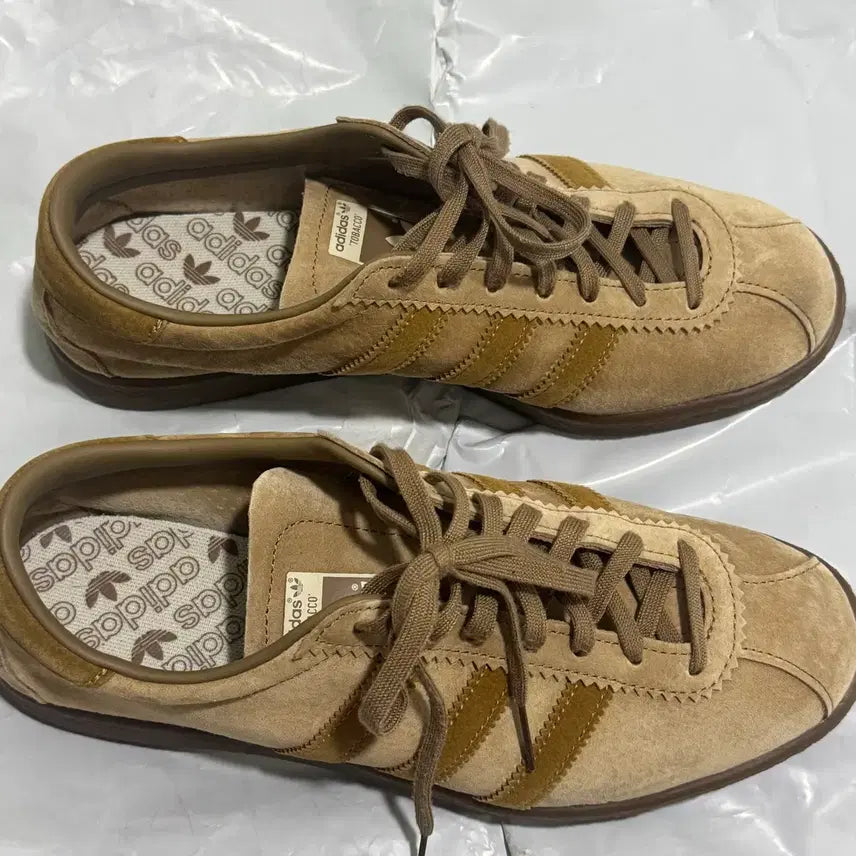 [BUNJANG] Adidas Tobacco Brown GY7396 / 아디다스 토바코 브라운 250  gy7396