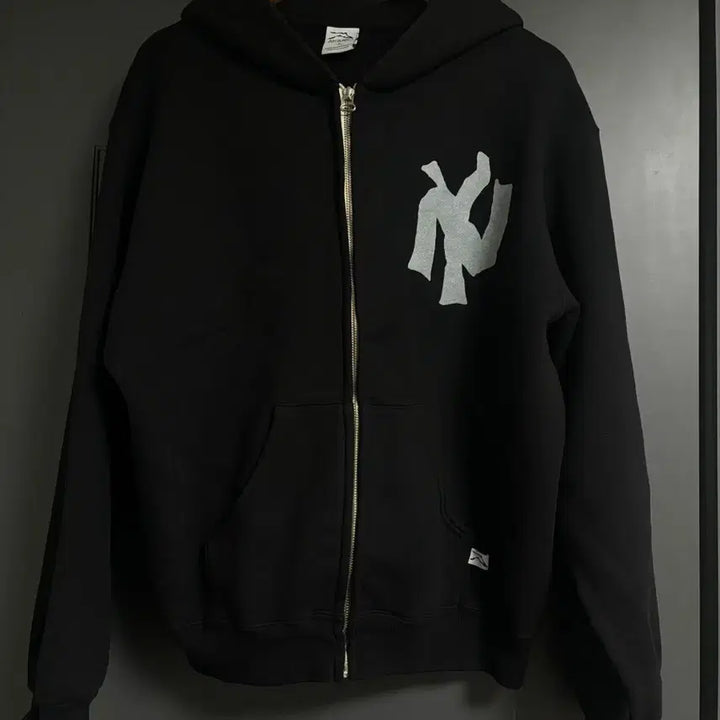 [BUNJANG] Akimbo NY Hoodie Black L / 아킴보 NY 후드 L