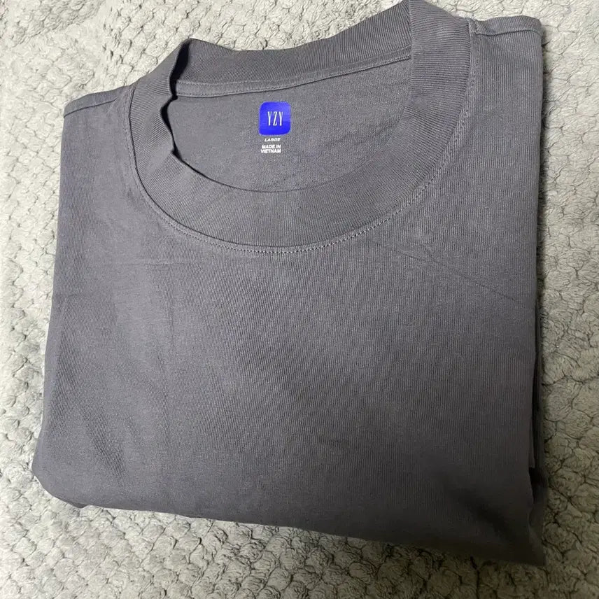 [BUNJANG] Yeezy Gap Short Sleeve T-Shirt Dark Grey L / 칸예 YZY GAP 이지갭 숏슬리브 반팔 다크 그레이 L 새상품