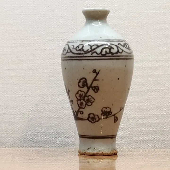 [BUNJANG] Yuan Dynasty Glass Vase with Red Glaze / 원대 유리홍 유병