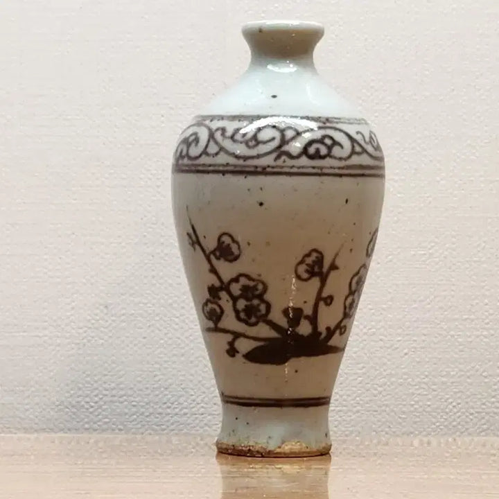 [BUNJANG] Yuan Dynasty Glass Vase with Red Glaze / 원대 유리홍 유병