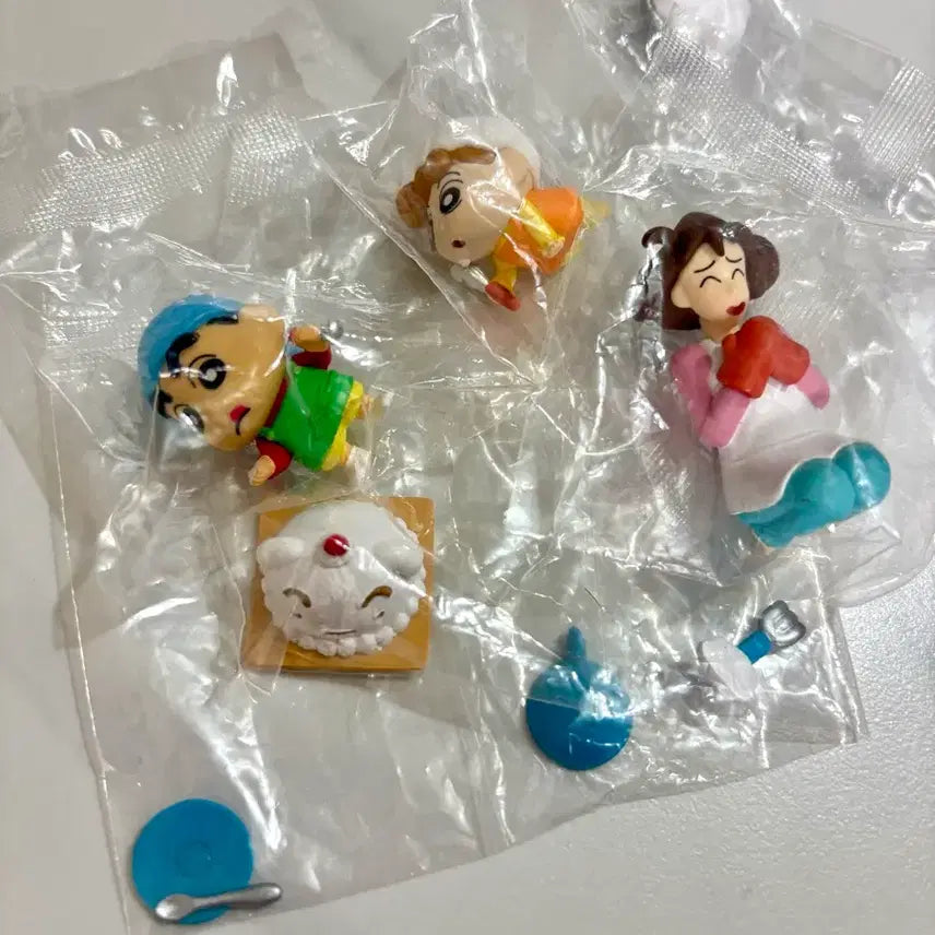 [BUNJANG] Bandai Crayon Shin-chan Cooking Mascot Gacha Set / 반다이 짱구는 못말려 요리 마스코트 가챠 4종 일괄
