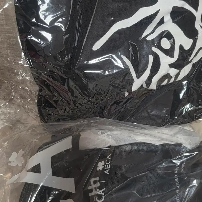 [BUNJANG] Aica Collaboration Zip-Up Hoodie &amp; String Bag Bundle Set / 국카스텐 에이카 집업후드 스트링백 일괄 판매