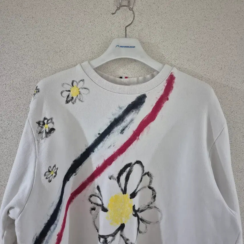 [BUNJANG] Thom Browne Sweatshirt with Three Stripes on Back / [105~110]톰브라운 맨투맨 백삼선