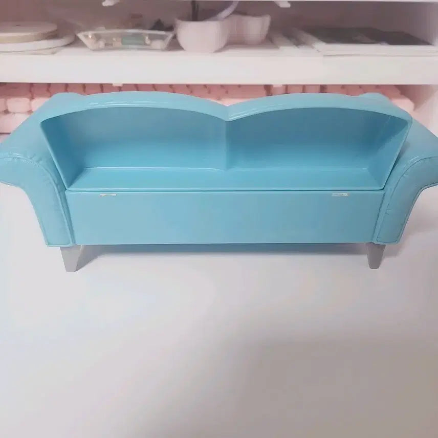 [BUNJANG] 2002 Vintage Barbie Living Room Playset Sofa Blue / 2002 빈티지 바비 거실 플레이세트 소파 블루