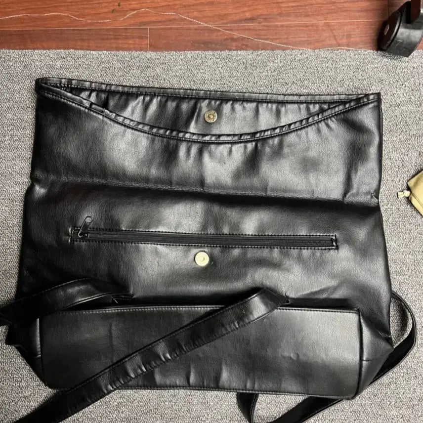 [BUNJANG] Celavie Leather Style Shoulder Bag / celavie 여성 레더 스타일 숄더백