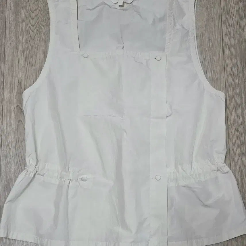 [BUNJANG] Grove Sleeveless Top Butter Color / 그로브 슬리브리스