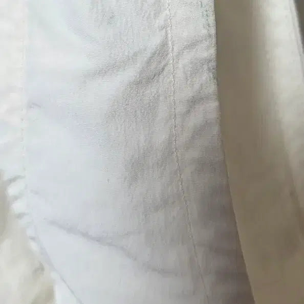 [BUNJANG] Grove Sleeveless Top Butter Color / 그로브 슬리브리스