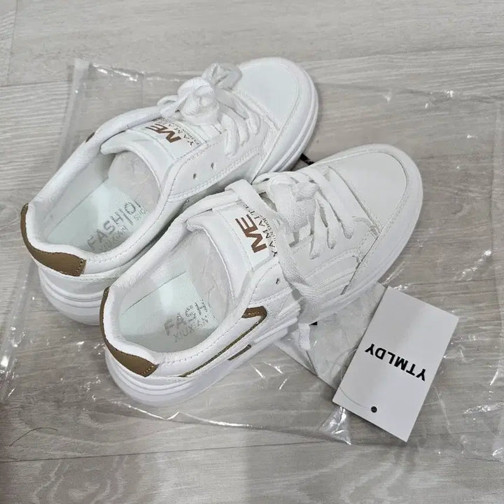 [BUNJANG] YTMALY White/Khaki Fashion Sneakers - Size 230 / 화이트 패션 스니커즈 운동화 230