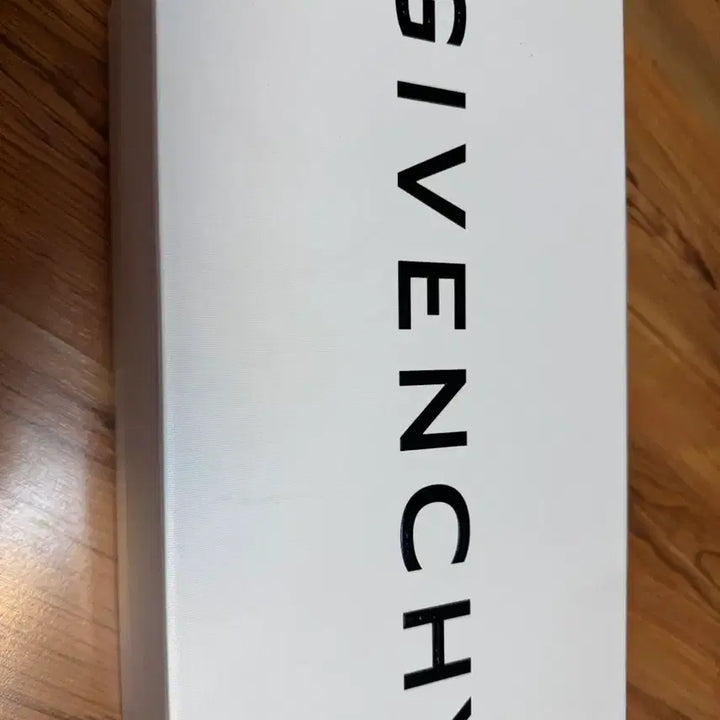 [BUNJANG] Givenchy Urban Street Banding Sneakers Men&