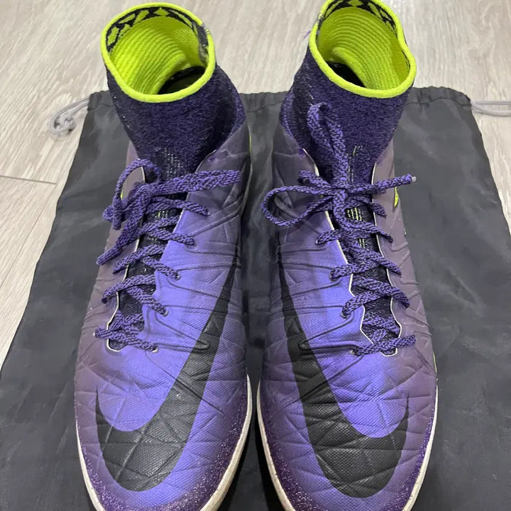 [BUNJANG] Nike Hypervenom Phelon TF 265 Football Boots / 최상급 나이키 하이퍼베놈 프록시모 TF [265] 풋살화
