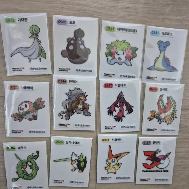 [BUNJANG] Pokemon Stickers - Series 5 - 30th Anniversary Mewtwo, Mew, and Pixel Variants - For Trade / 포켓몬 띠부씰 시즌5 교환 30주년 뮤츠 뮤 등등<=>픽셀 교환
