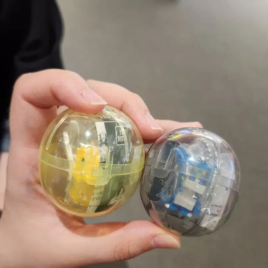 [BUNJANG] Digimon Pixel Figure Keychain Vamdemon (Sealed) / 디지몬 도트 가챠 피규어 키링 브이몬 미개봉