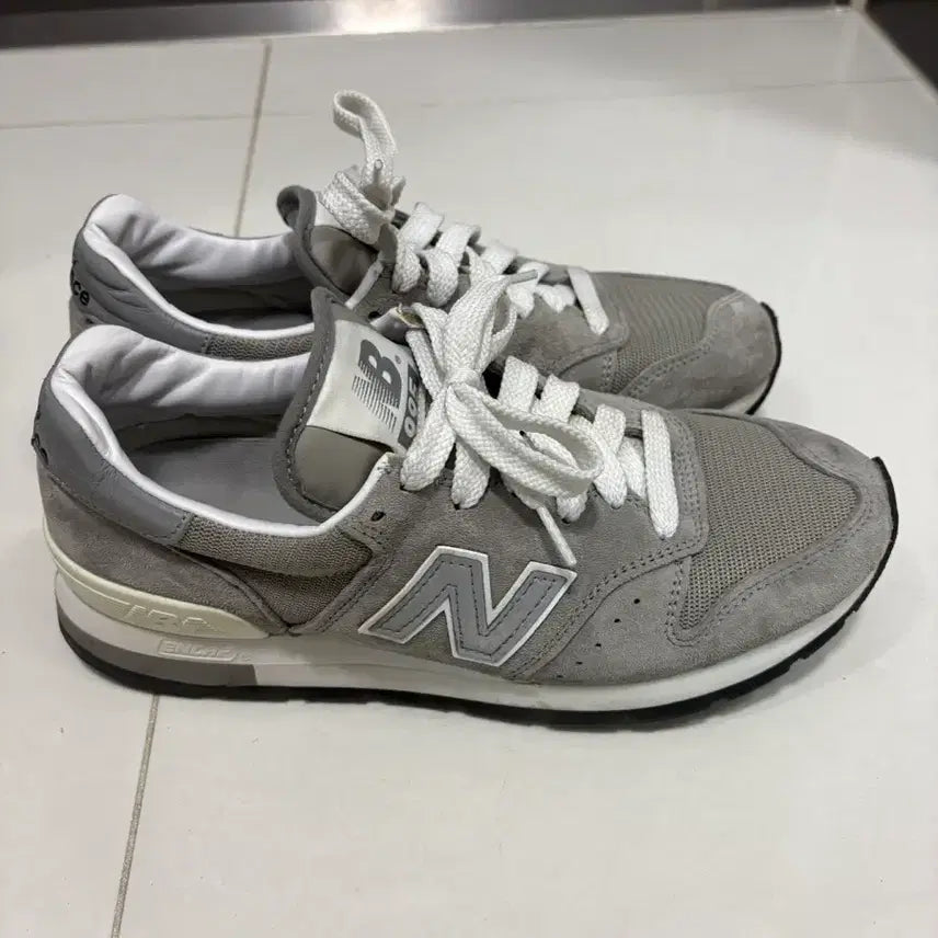[BUNJANG] New Balance 995 Grey 250 / 뉴발란스 995 250