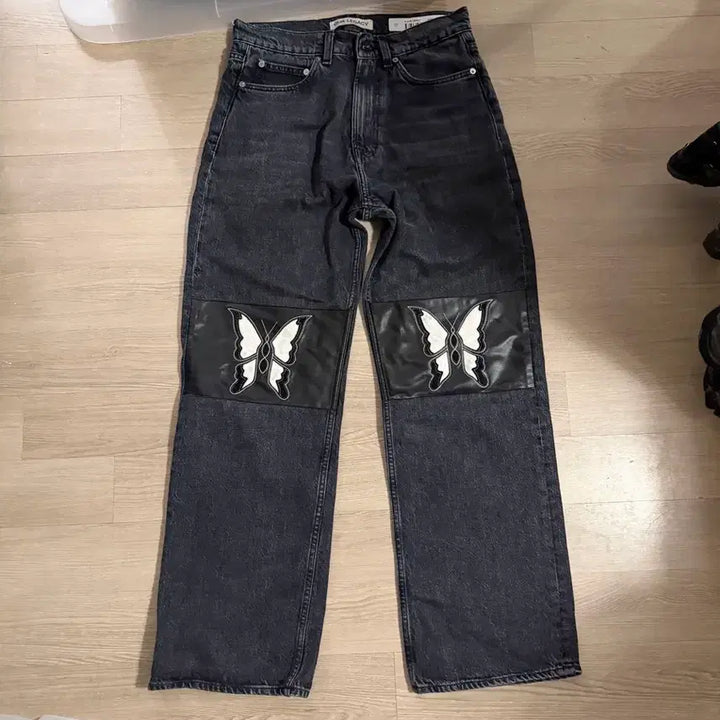 [BUNJANG] Our Legacy Third Cut Shmetling Patch Denim Jeans / 아워레가시 써드컷 슈메틀링 패치 데님