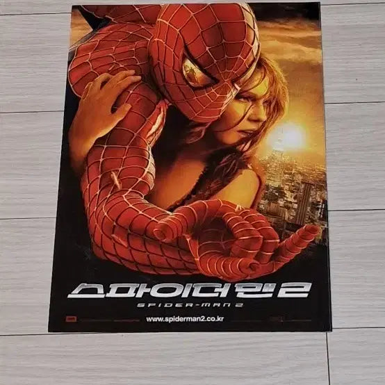 [BUNJANG] Spider-Man 2 (2004) Tobey Maguire Kirsten Dunst 3-Panel Movie Flyer / (3단)토비맥과이어 커스틴던스트 스파이더맨2(2004년)전단지