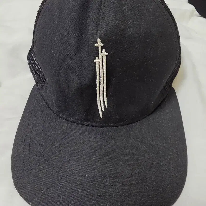 [BUNJANG] Chrome Hearts Cross Trucker Hat / 크롬하츠 크로스트러커 모자