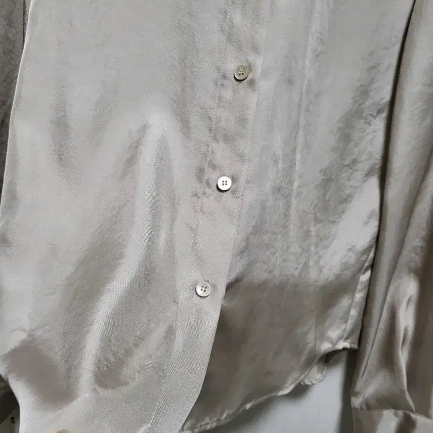 [BUNJANG] Thom Browne Greyhound Satin Shirt / 톰그레이하운드 새틴 셔츠 Free