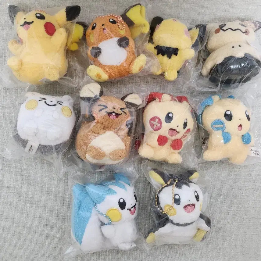 [BUNJANG] Pokemon Seongsu Pop-up Metamong Playground Gacha Full Set Mascot / 한국 한정] 포켓몬 팝업 성수 메타몽 놀이터 가챠 찰싹 마스코트 풀세트