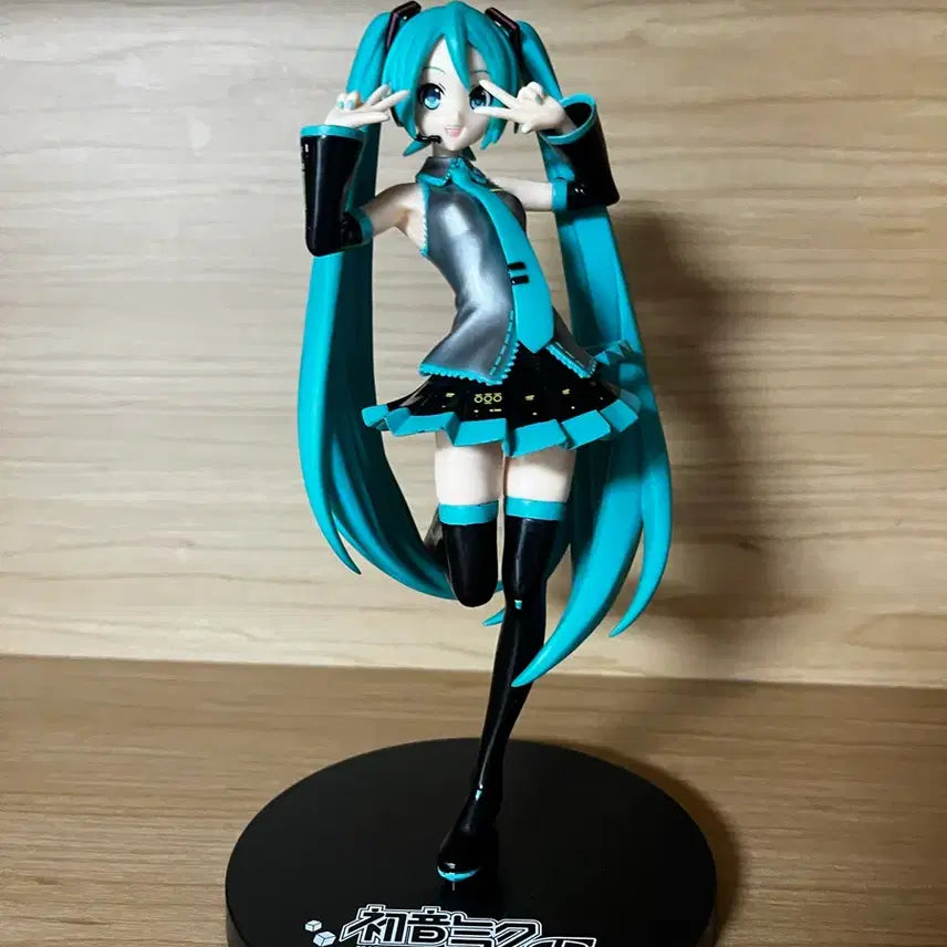 [BUNJANG] Hatsune Miku Project DIVA 2nd Figure / 하츠네 미쿠 프디바 2nd 피규어